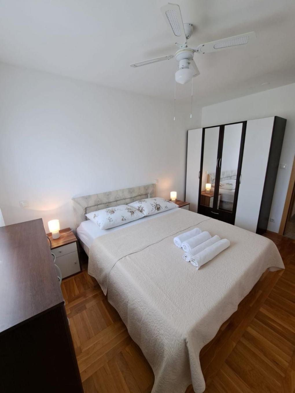 Apartment Slava - Close To The Mall Split Dış mekan fotoğraf